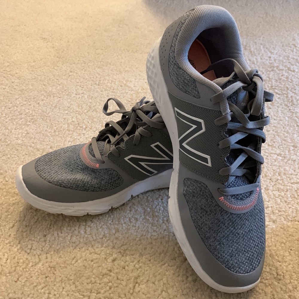 New Balance 365 With Memory Foam - Size 8 - image 1